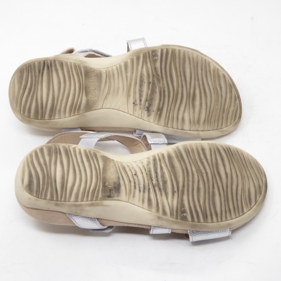 Vionic Raya Silver Metallic Adjustable Leather Strap Sandals Womens Size 7 Wide - Picture 6 of 8